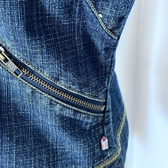 AKADEMIKS AKDMKS Y2K DENIM JACKET APPROX SZ L OPENING ON BACK POCKETS BLING - Picture 3 of 8